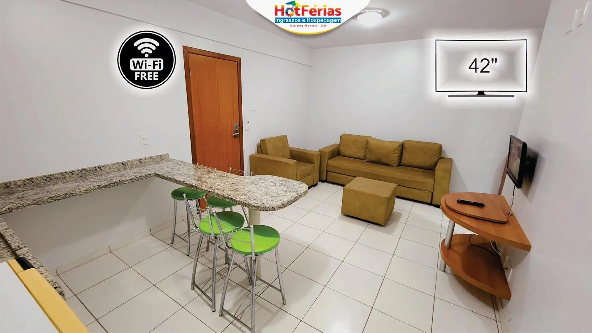 Golden Dolphin Grandhotel - Com Roupas De Cama E Banho - Piscinas 24H, Prox Ao Water Park, Hotel Prive, Boulevard, Riviera - Hotferias Caldas Novas Lejlighedshotel